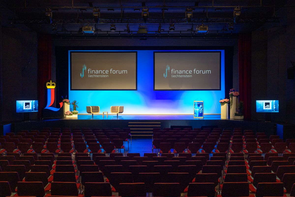 Finance Forum 2025