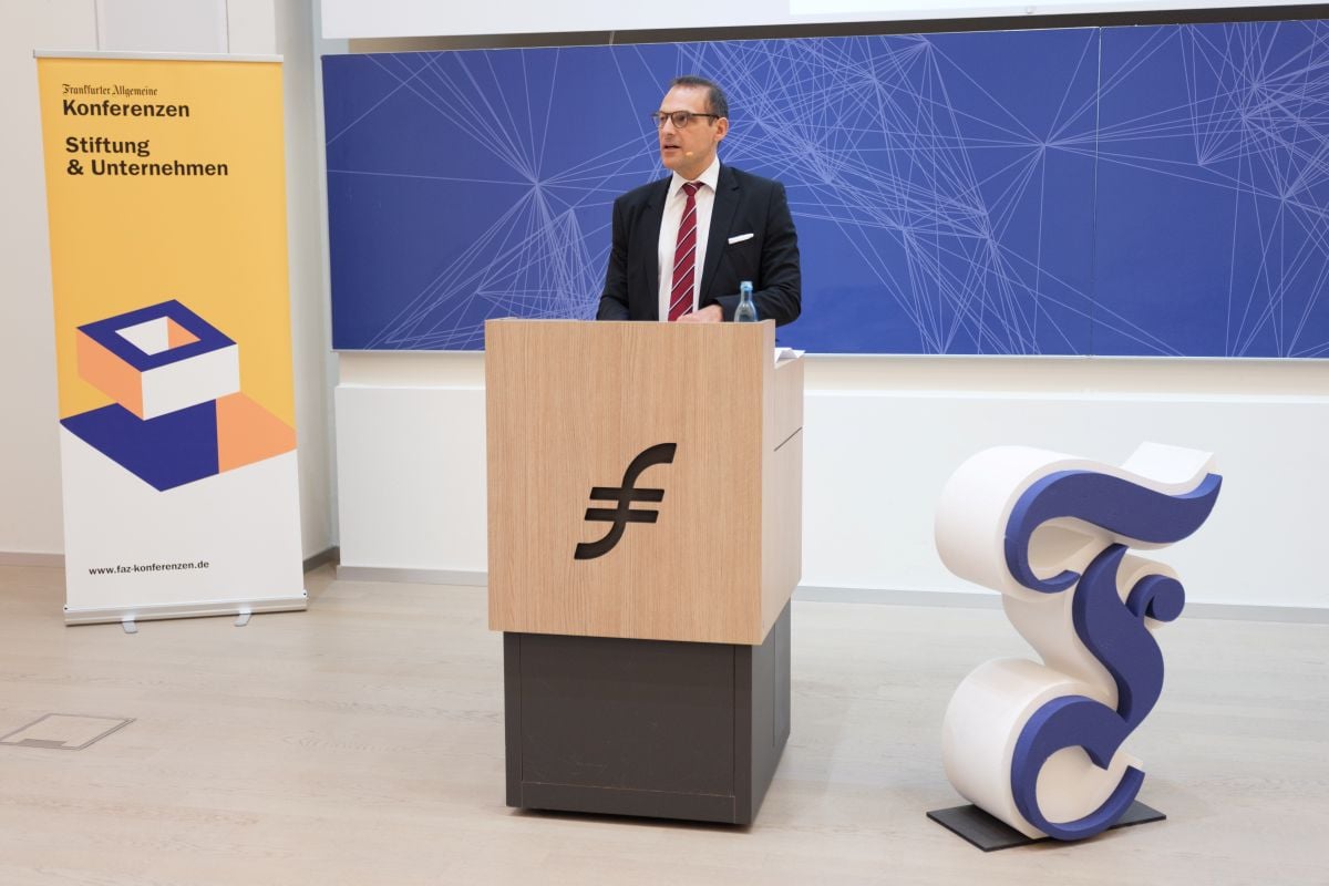 FAZ Stiftung Unternehmen 1155 8209 web