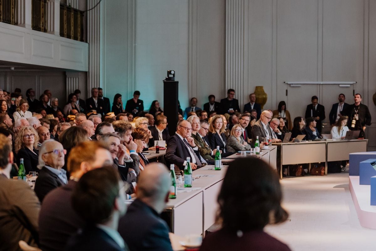 Begruessung SZ Redaktion 29 web